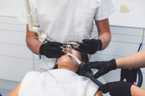 Best Emergency Dental Extractions in Pontiac, MI